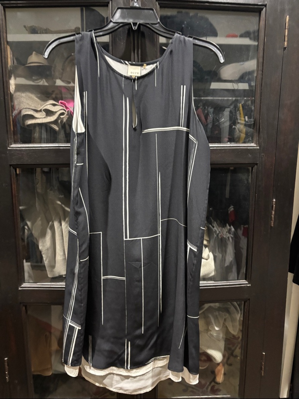 Shift dress- black and white